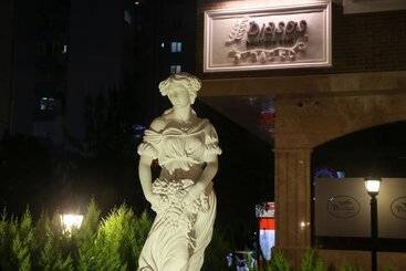 Diasos Otel Buca