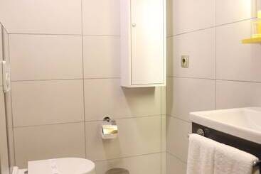 Diasos Otel Buca