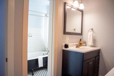 아파트 Douglas On Third