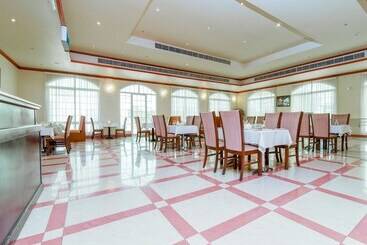 Holiday Arabian Resort