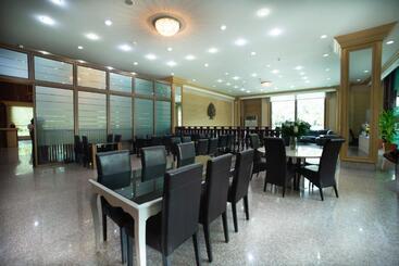 酒店 Pearl Resort And