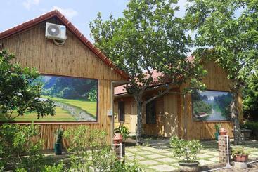 هتل Tam Coc Viet Ha Homestay