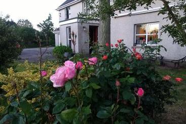 Lisieux House On Lough Neagh