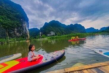 هاستل Quoc Khanh Bamboo Homestay