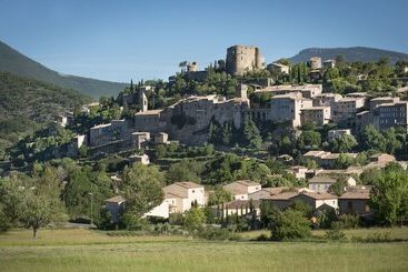 اقامتگاه Village Vacances Léo Lagrange Montbrun