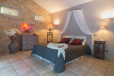 تختخواب و صبحانه Domaine Jobert