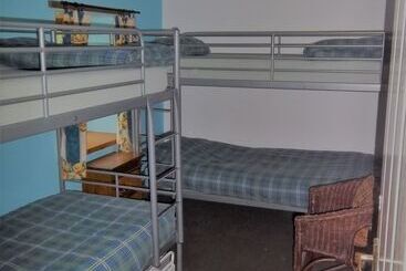 تختخواب و صبحانه Greencarts Bunkhouse