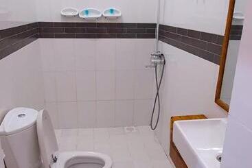 تختخواب و صبحانه Ondo House