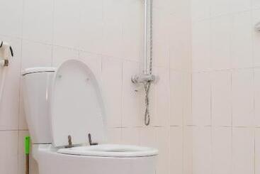 تختخواب و صبحانه Ondo House