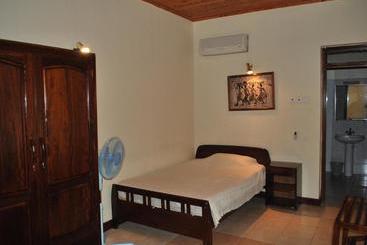 هتل Parkview Inn