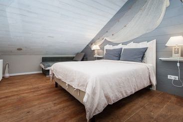 پانسیون B&b La Cabane De Noreda