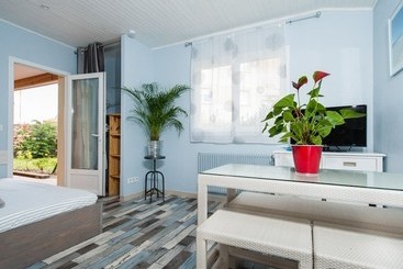 پانسیون B&b La Cabane De Noreda