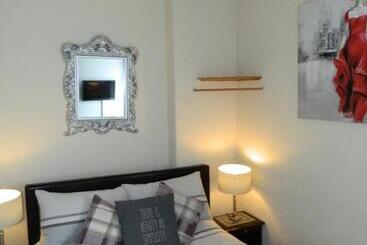 پانسیون Stoneway Guest House