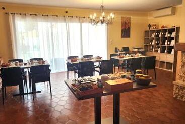 تختخواب و صبحانه La Casa Del Arti  Chambres D Hotes