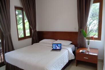 هتل Mango Garden Resort
