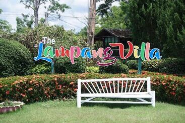هتل The Lampang Villa