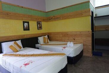 هتل The Lampang Villa
