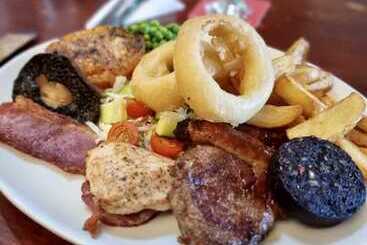 هتل The Queens Head