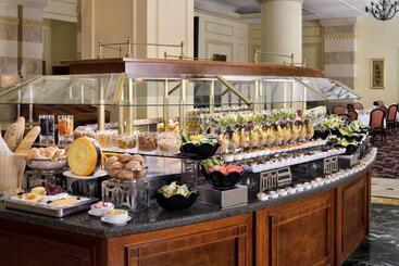 Otel Intercontinental Dar Al Iman Madinah, An Ihg