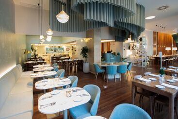 هتل Melia Lisboa Oriente