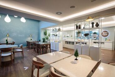 هتل Melia Lisboa Oriente