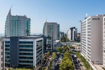 هتل Melia Lisboa Oriente