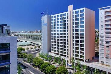 هتل Melia Lisboa Oriente