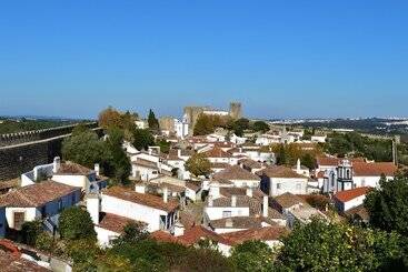 هتل Pousada Castelo De Obidos