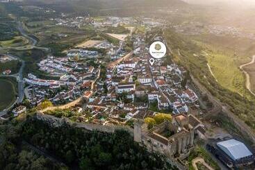 هتل Rainha Santa Isabel   óbidos History