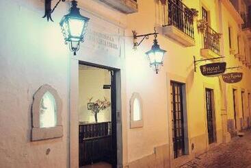 هتل Rainha Santa Isabel   óbidos History