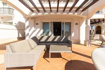 استراحتگاه Dunas Douradas Beach Club