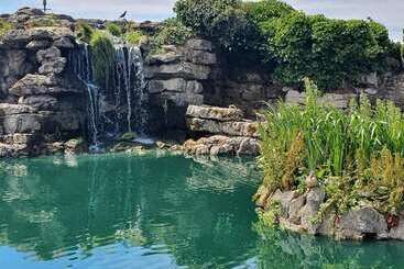 تختخواب و صبحانه Cumbria Guest House