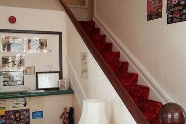 تختخواب و صبحانه Cumbria Guest House