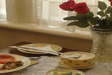 تختخواب و صبحانه Cumbria Guest House