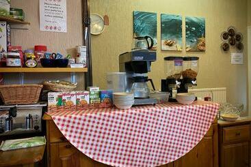 تختخواب و صبحانه Cumbria Guest House
