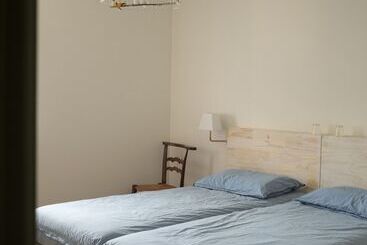 تختخواب و صبحانه Le Boudoir