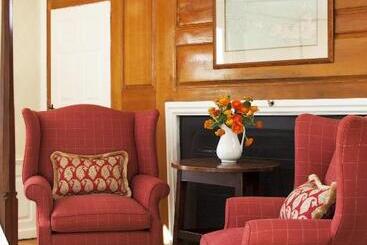 تختخواب و صبحانه Union Street Inn