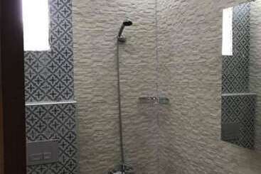 Derin Suite