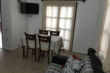 Derin Suite