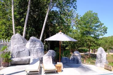 هتل Awana Villa Resort Yaonoi  Sha Extra Plus