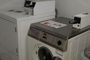 هتل King S Lynn Caravan & Camping Park