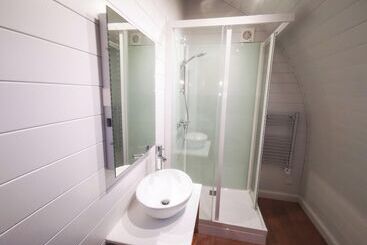 هتل King S Lynn Caravan & Camping Park