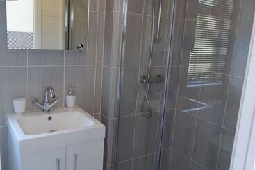 هتل King S Lynn Caravan & Camping Park