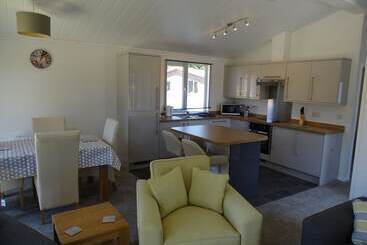هتل King S Lynn Caravan & Camping Park