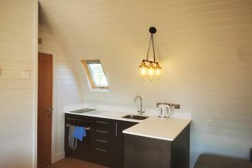 هتل King S Lynn Caravan & Camping Park