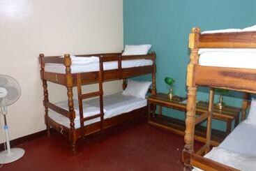 Jollyboys Camp   Hostel