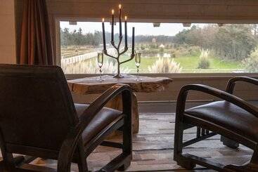 پانسیون Abri Cosy   Suite Romantique En Camargue
