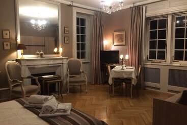 Pensió Chambres D Hôtes Le Balcon Du Prince