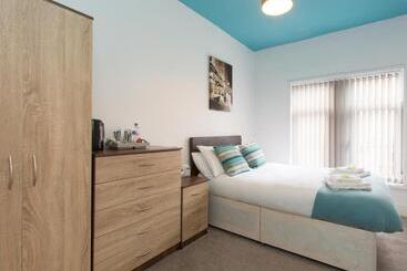 پانسیون Townhouse @ West Avenue Crewe