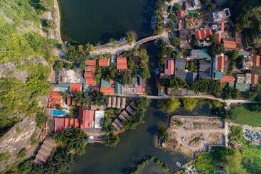 پانسیون Tam Coc Serene Bungalow
